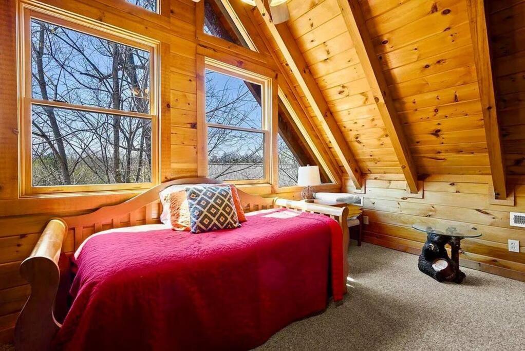 A Moment Inn Time Pigeon Forge Ngoại thất bức ảnh